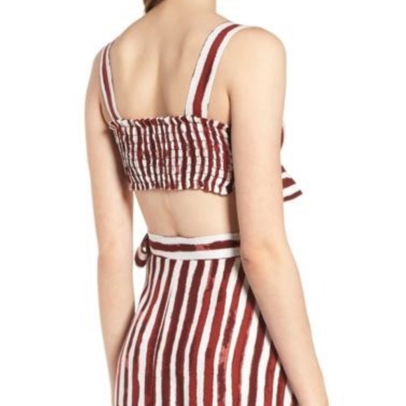 ⚡️ Super cute crop top ⚡️✨ - Picture 4 of 7